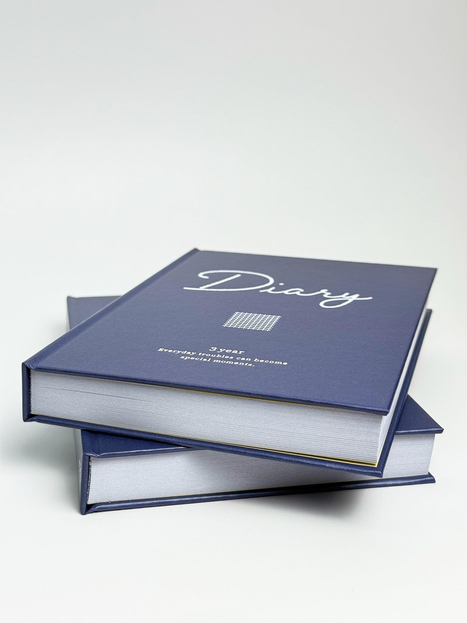 KITERA 3-Year Diary | Midnight | B6