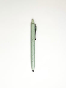 [LIMITED] Uni-Ball ONE Earth Gel Pen | Green Grassland | 0.5mm